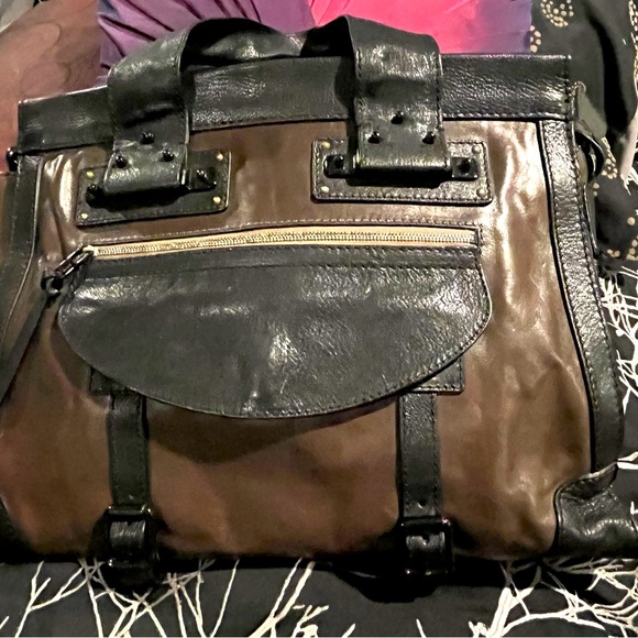 Large Chloe Weekender Bag 👜 - Picture 5 of 15